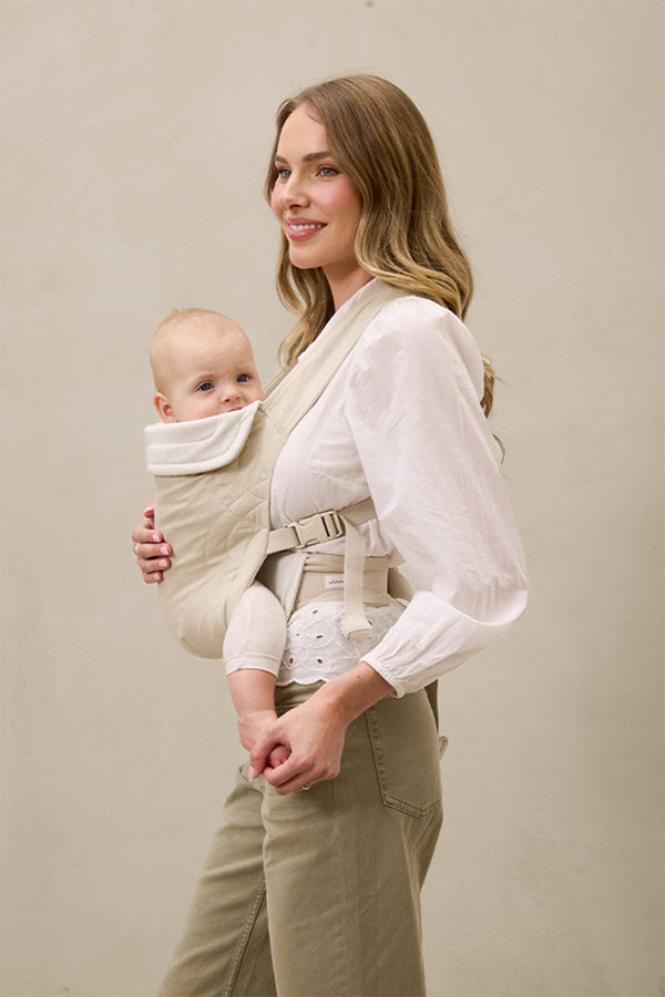 Oat Heritage Dot Soft Buckle Carrier