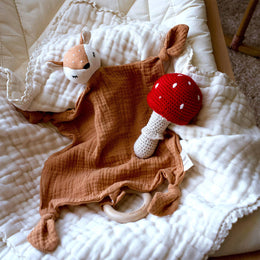 Cheengoo - Organic Snuggle Lovey Blanket - Fawn