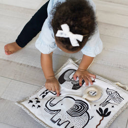 Wee Gallery - Organic Activity Pad for Baby - Safari Animals